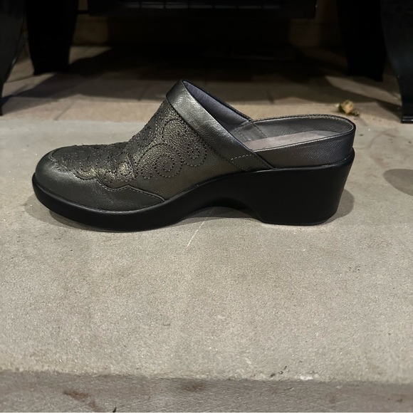 Alegria Isabelle pewter metallic clog mule EU 37, US 7/7.5 - Picture 8 of 12